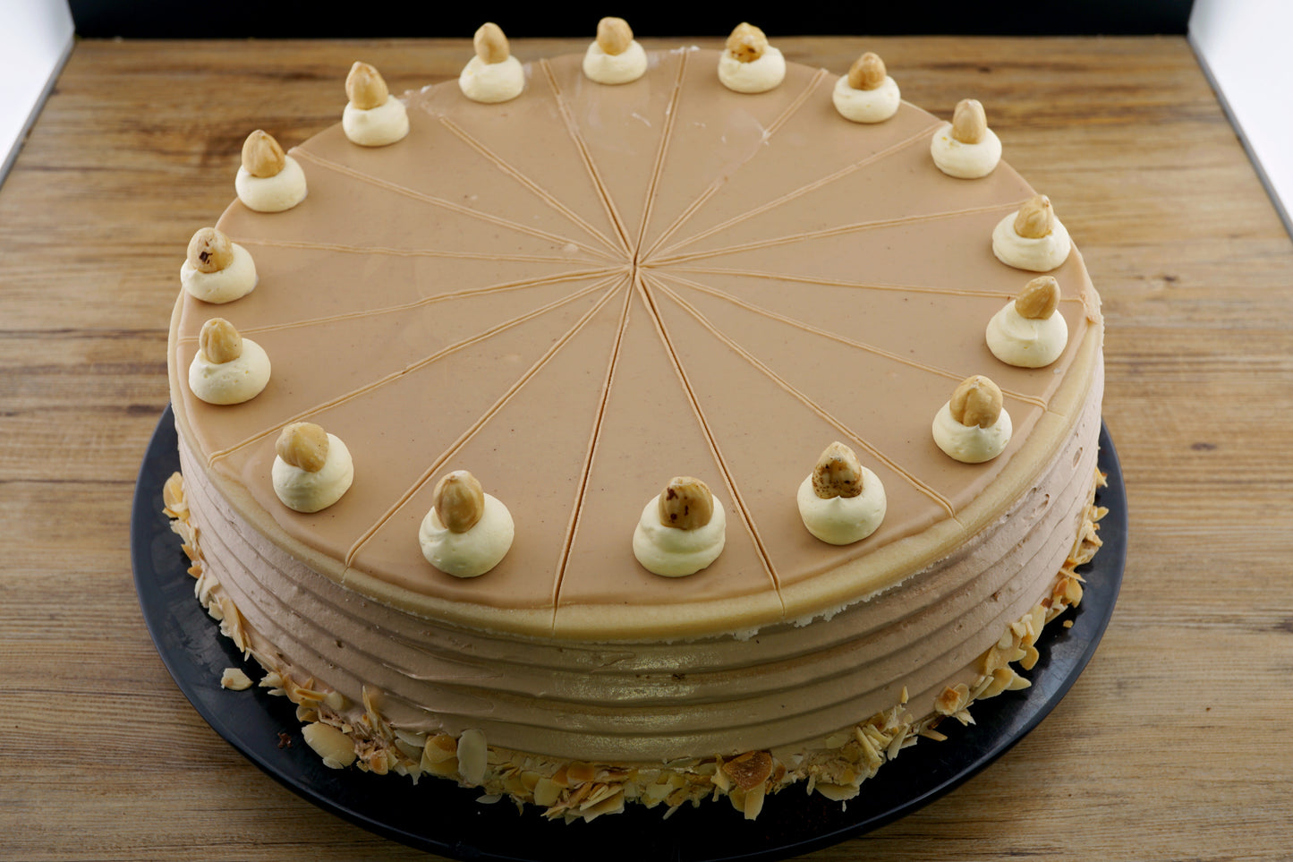 Nougatcreme Torte